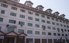 Hotel Pamposh Srinagar